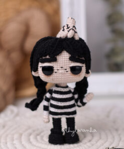 Alternative view of Merlina | Patrón de Crochet (PDF digital)